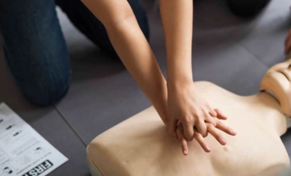 formacio rcp escoles formacion colegios rcp comprar dea barato samaritan