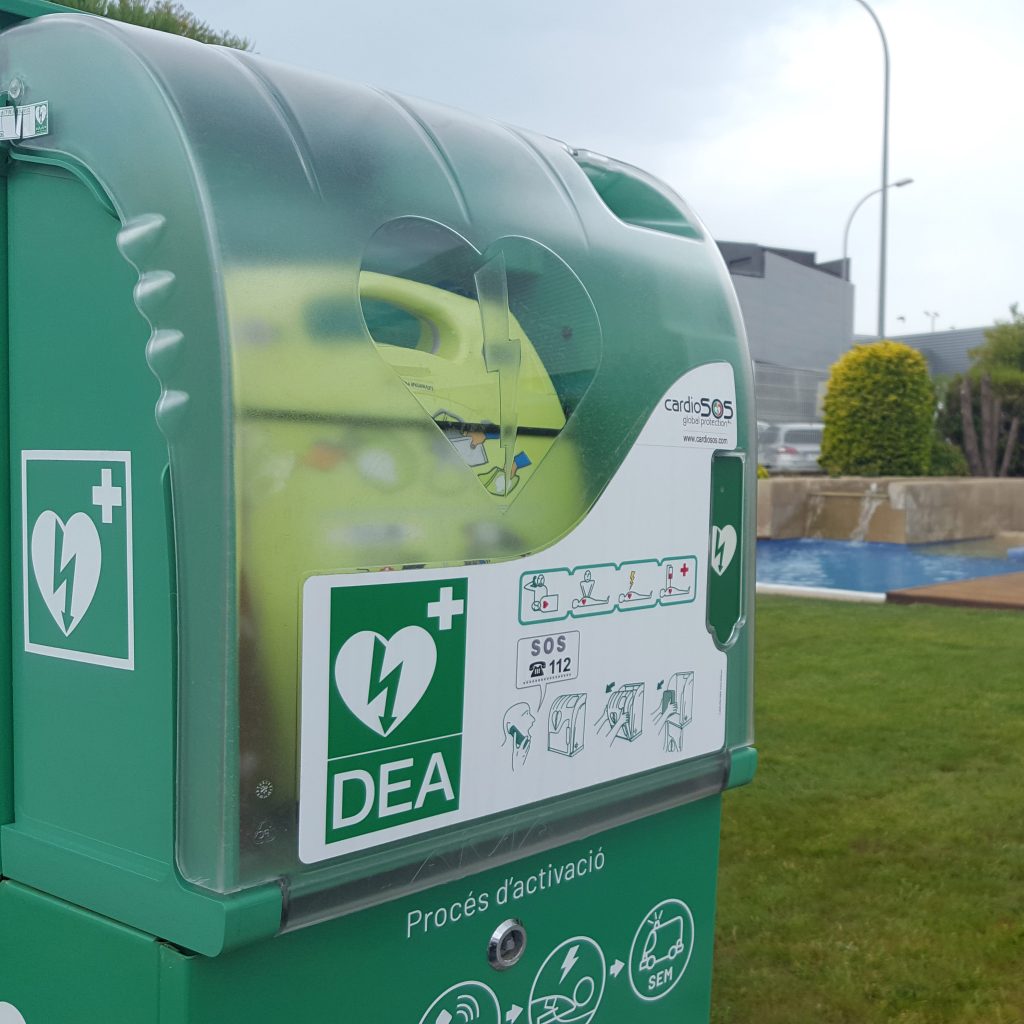 desfibril·lador zoll aed plus a la via publica