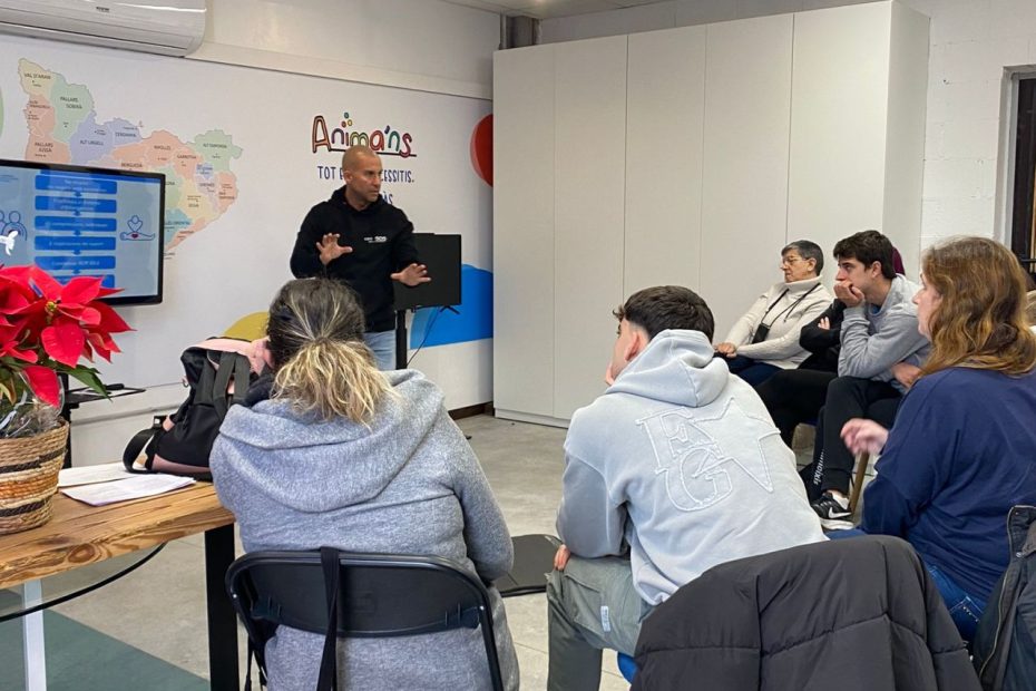 curs primers auxilis animans