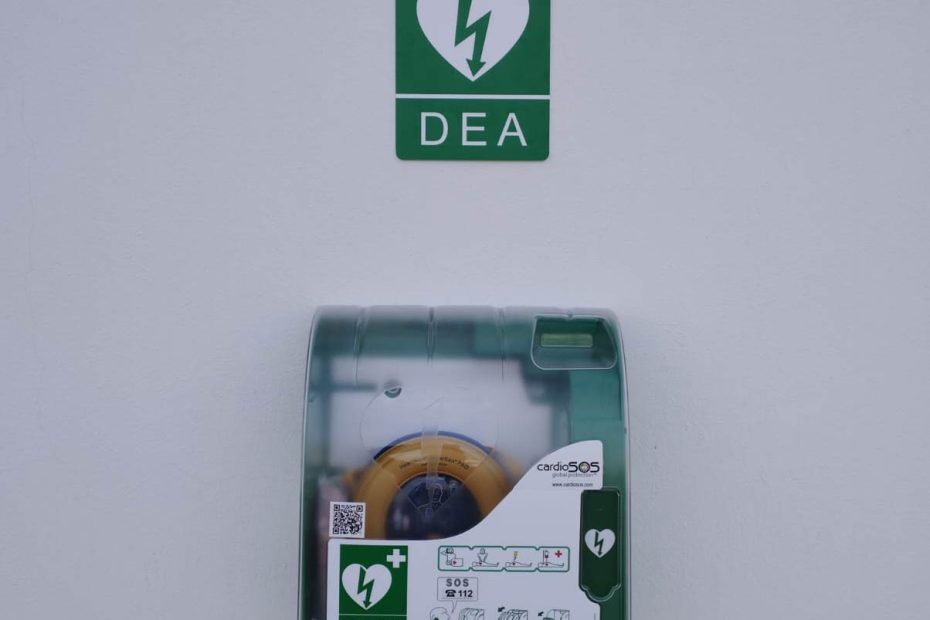 desfibrilador-samaritan-vitrina-aivia