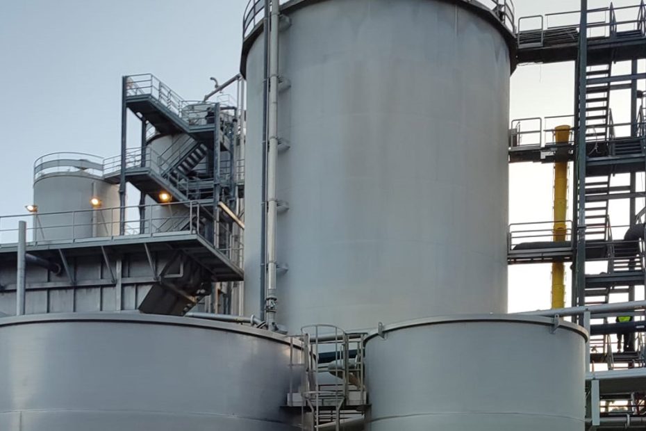 tanques industria papelera