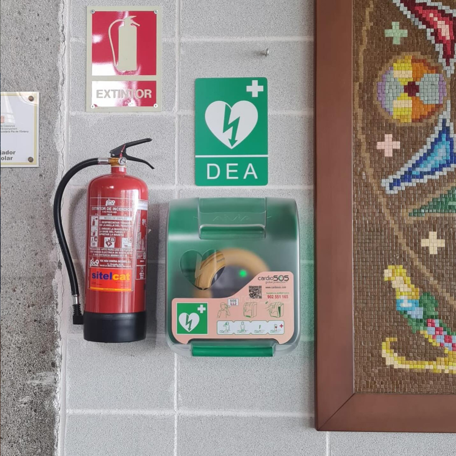 escoles collegis cardioprotegits