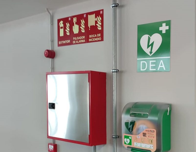 instalacion dea samaritan port tarragona