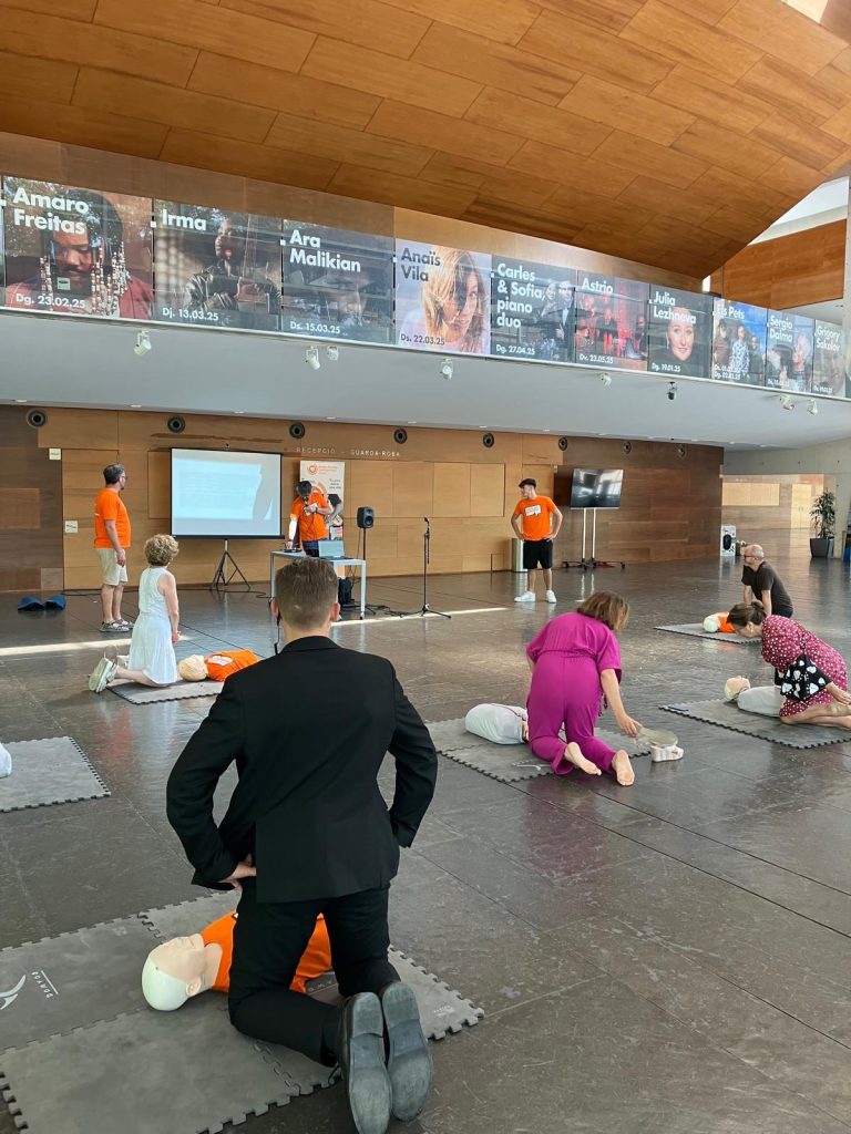 taller rcp reanimació cardiopulmonar