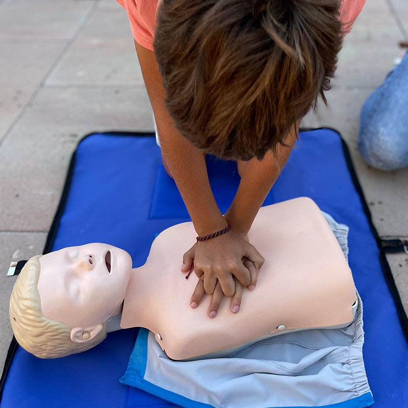 SVB i ús de desfibril·lador en les escoles