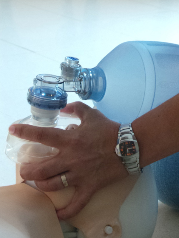 curs iniciació primers auxilis cardiosos