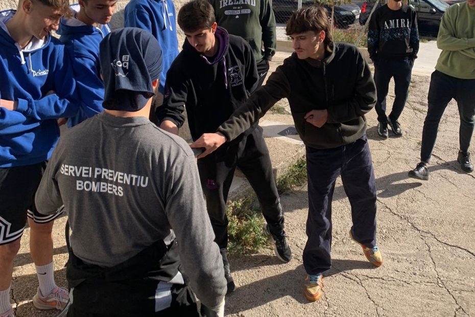 curs-foc-monitors-lleure